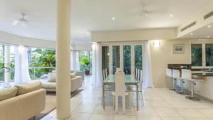 1 The Hill Apartments Port Douglas