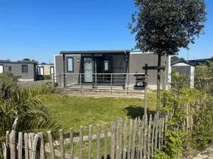 Mobil-home 6 pers, 3 chambres, piscine chauffée, plage à 200m, terrasse couverte - FR-1-361A-12 - Dragey