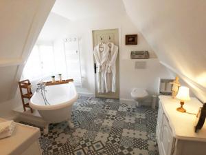 B&B / Chambres d'hotes La Romance et la Romanesque : photos des chambres