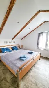 Apartman Valja - 55m2 - Sea View - Garden - Grill - Drivenik