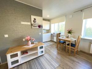 Haapsalu, Tallinna maantee