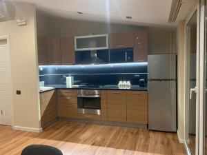 4E Apartment