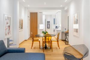 The Urban Nest Design 1BR in Trendy Kerameikos