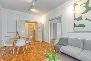 Spacious Apartment In Heart Of Zagreb - Happy Rentals