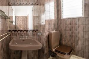 Serene 2BR Apartment in Alimos with Sea view by UPSTREET