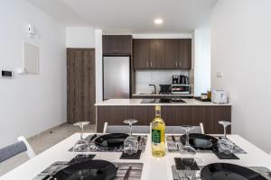 Lana 1-Bedroom Apt in Larnaca