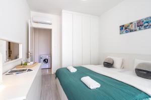 Lana 1-Bedroom Apt in Larnaca