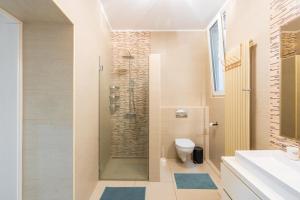 Vibrant and spacious downtown Budapest flat