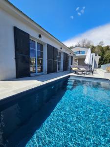 Superbe villa avec piscine- Erbalunga Cap Corse