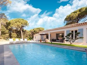 Villas Amazing villa in Vidauban with heated private pool : photos des chambres