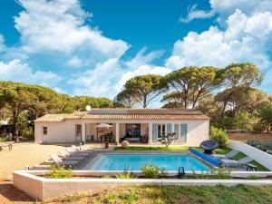 Villas Amazing villa in Vidauban with heated private pool : photos des chambres