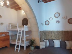 Rustic House Archangelos