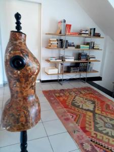 Pool sea view holiday home close to the beach