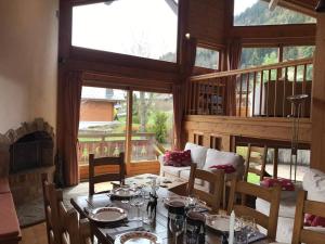 Chalets Chalet Ana: Spacious Chalet with Mountain Views : photos des chambres