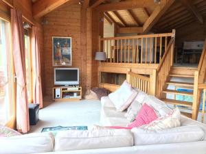 Chalets Chalet Ana: Spacious Chalet with Mountain Views : photos des chambres