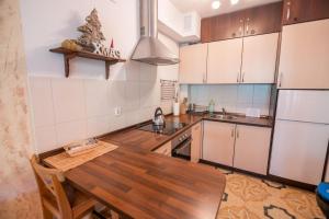 Apart-Invest Apartament Hajduczek