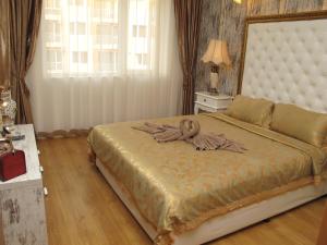 Two-Bedroom Apartment room in Sweet Homes Apartments