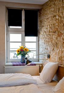 Hotels La Couronne a Wissembourg : photos des chambres