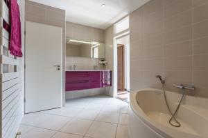 Maisons de vacances Paray - Maison avec jardin de 400m2 : photos des chambres