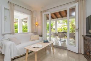 Villa Campins