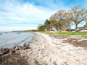 8 person holiday home in Odder-By Traum