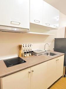 Sunset View w King BednWI-FI at Grace Res, Taguig