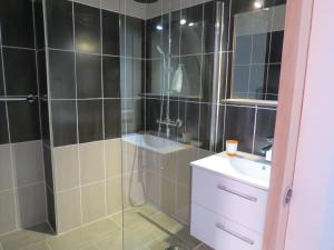B&B / Chambres d'hotes DOMAINE DU SIESTOU WINE RESORT & spa : photos des chambres