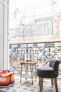 Grand 2 chambres avec balcon Parc Longchamp
