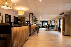 Hotels Campanile Narbonne A9/A61 : photos des chambres