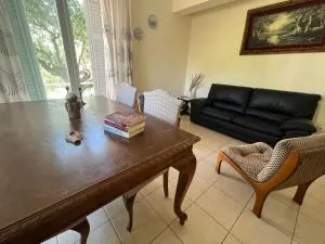 Lydia’s house - Angón