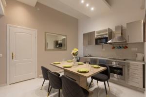 Luxurious Art Deco Residence in the Heart of Budapest