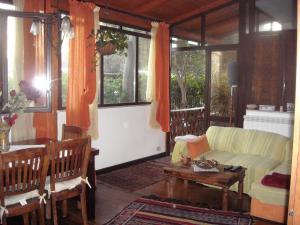 Apartment Ro a Mondello