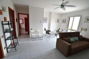 Appartamento x6 LL17 con ampio balcone a San Foca