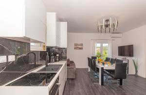 Sun Spalato Mastrinka