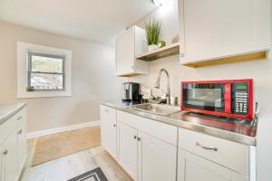 Cozy Lewiston Home - Near Lakes and Restaurants!