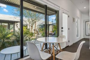 Refreshing 1-bedroom Apartment - 80 Walkscore!