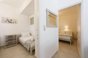Sea Breeze Studios Paros