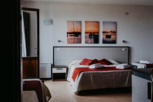 Family Room with Sea View room in Resort Santa Maria Hotel