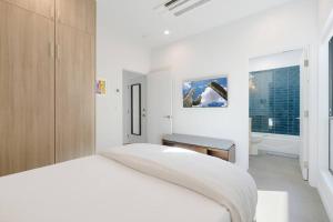 Eco-Friendly 1-bedroom Apartment - 80 Walkscore!