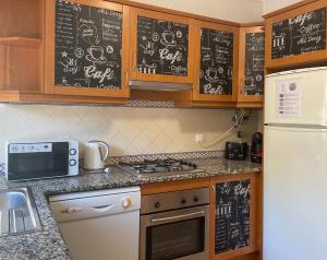 Moradia T3 Aguia Marina, com piscina e BBQ