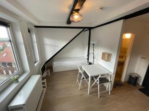 Liebevoll eingerichtetes Ferienzimmer mit großen Garten