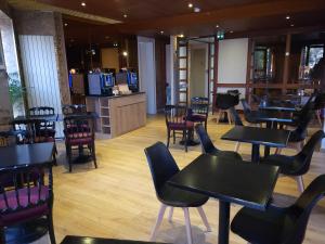 Hotels Hotel Des Falaises : photos des chambres