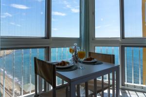 Almirante Apartment Sea Views