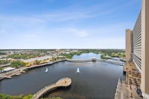 Laketown Wharf #828 by Nautical Properties