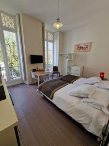 Appart'hotels ROYAL LUCHON : photos des chambres