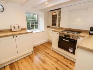 Oaktree Cottage