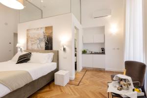 Superior Triple Room room in 504 Corso Suites