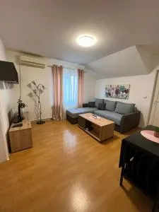 Apartman Flora - Novi Grad