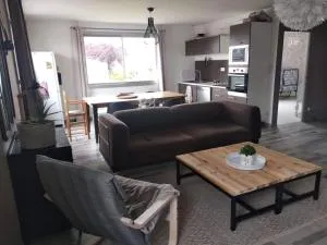 Appartement spacieux et lumineux - 卡德维勒