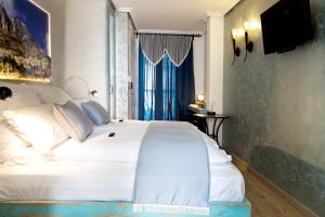 Double Room-Sierra Puig Campana room in Boutique Hotel Sierra de Alicante